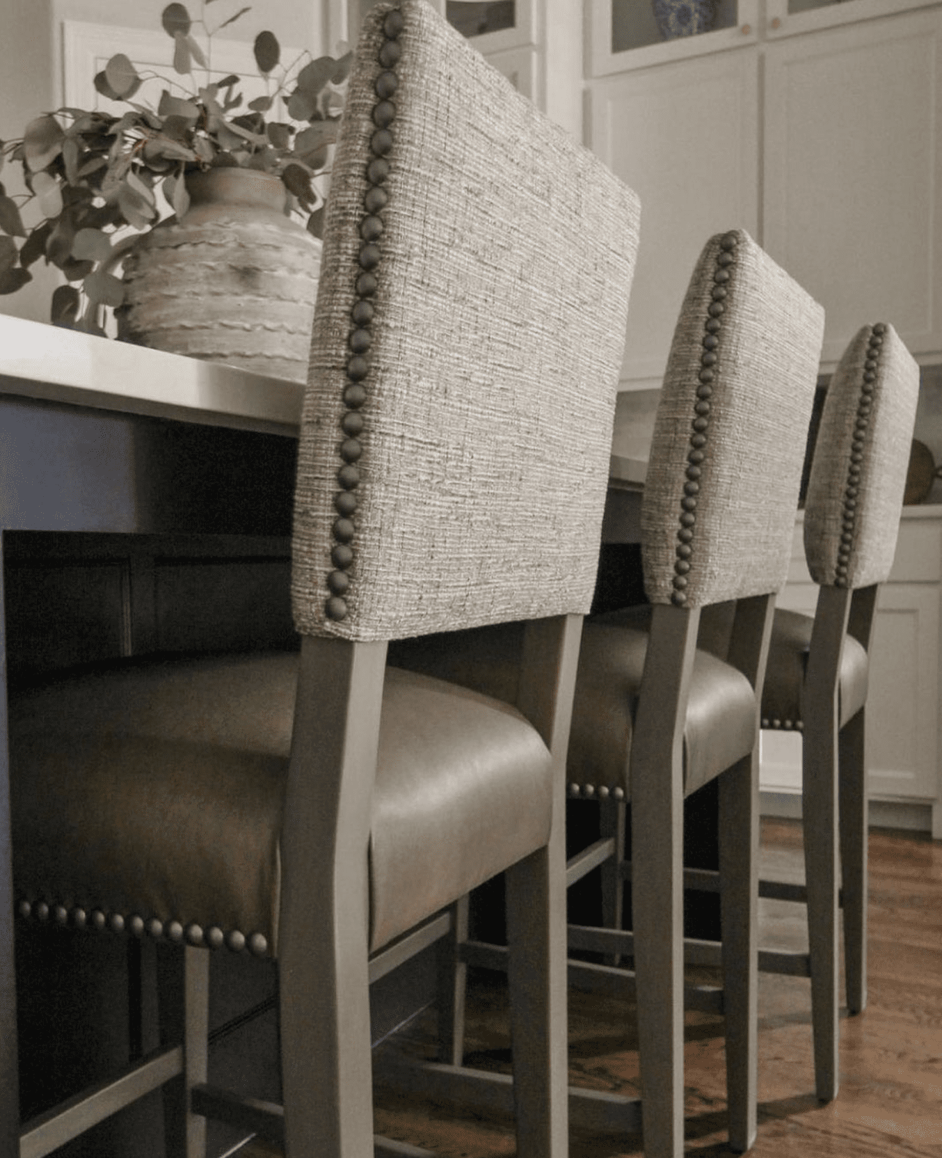 Bar & Counter Stools